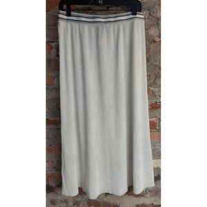 Massimo Skirt Womens Sz L Pleated White Shiney Sparkle Silver Z